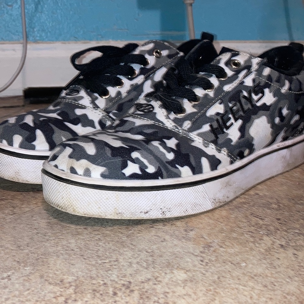 heelys(no wheel)